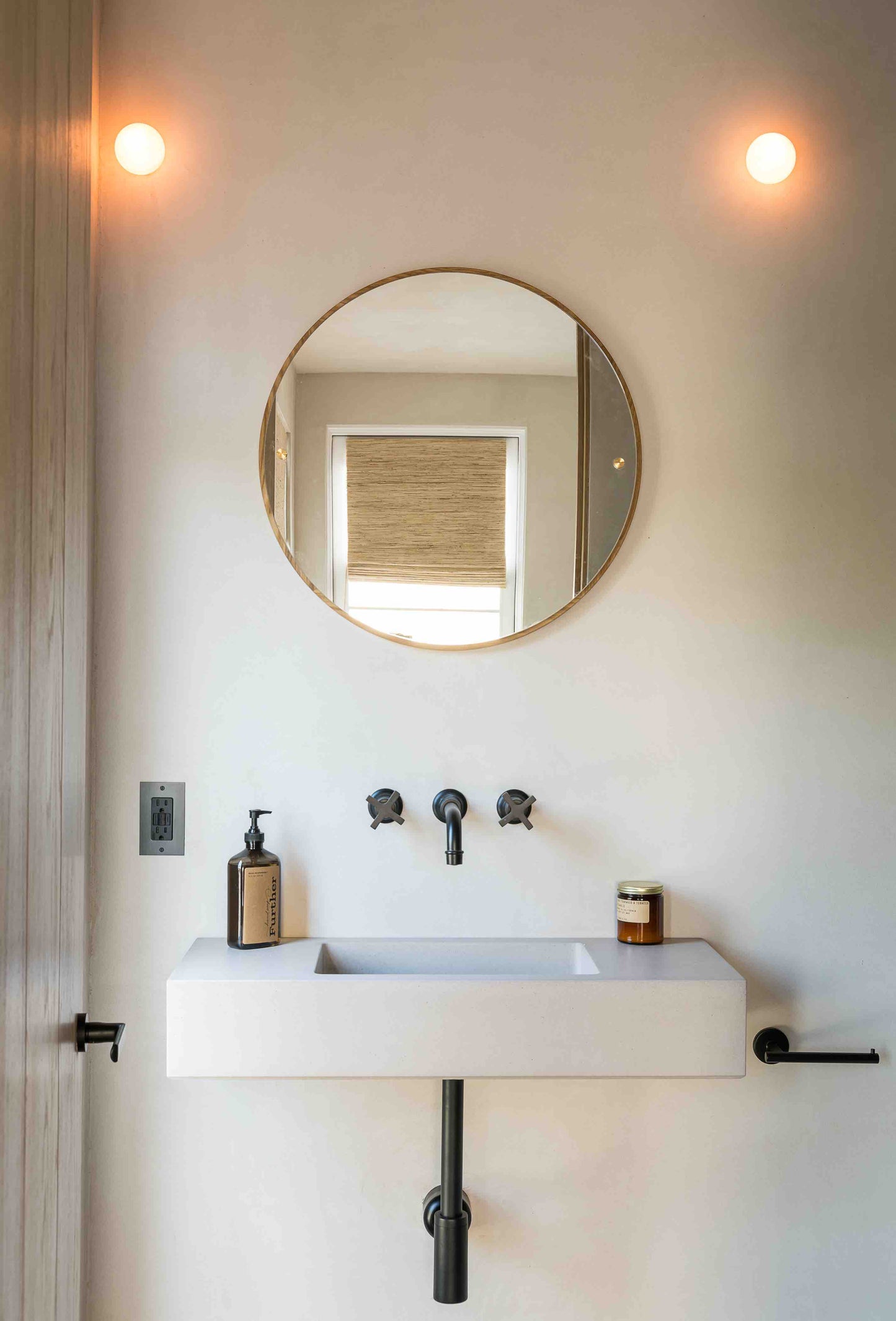 3" Trimless Orb in Alabaster